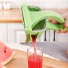 Multifunctional juicer Handheld non-electric juicer lemon squeezer Fruit Lemon Small Juicer Manual Juicer