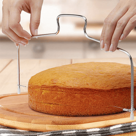 Cake Leveler & Slicer; Layer Cake; Baking Tool For Cakes & Cake Decoration (Size: One Size Fits All, Color: Silvery)