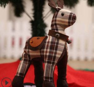 Christmas Decoration Pendant Festival Deer Reindeer Plaid cloth Doll House Table Ornaments Christmas Tree Elk Kids New Year Gift (Color: 3)